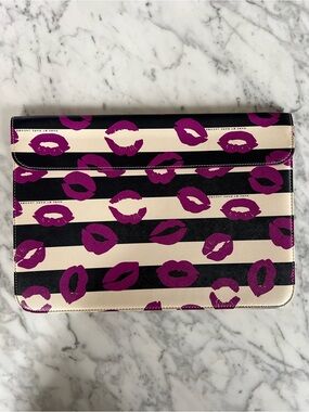 Marc Jacob Laptop  Case